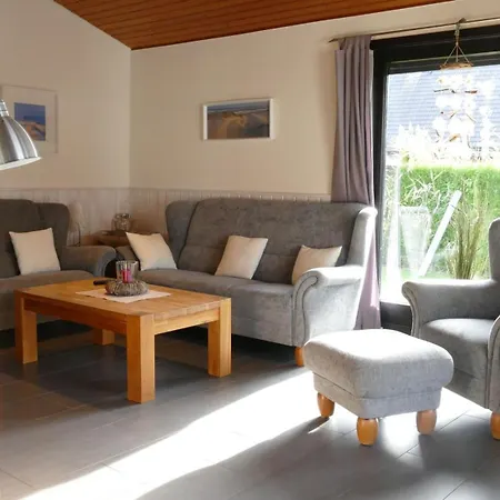 Holiday home Haus Silbersee - Nordseebad Burhave